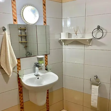 “sunny Hills” B2.8 Apartment *